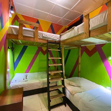 Lienzo Hostel And Mural Art Museum Popayan Exterior photo