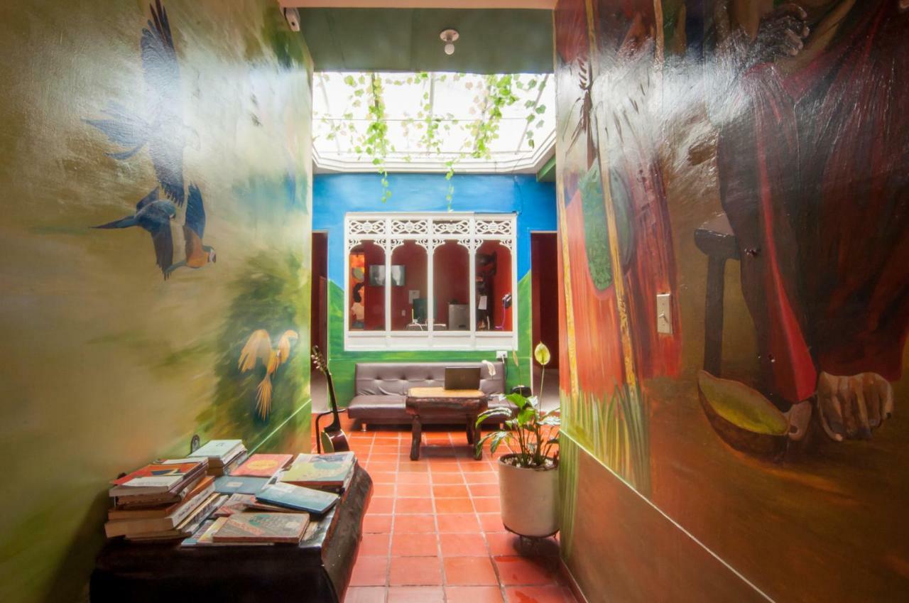 Lienzo Hostel And Mural Art Museum Popayan Exterior photo